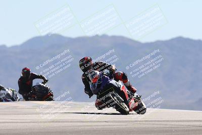 media/Oct-13-2025-Moto Forza (Mon) [[a66d839500]]/3-B Group/Session 4 (Turn 9)/